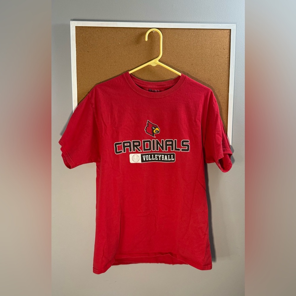 Louisville Cardinals Volleyball T-shirt